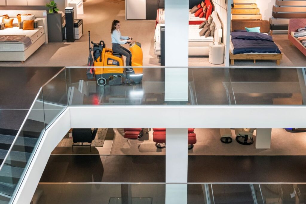 Taski W Design Taski Aero 3500, Centre of Innovation - Facility Trade Group