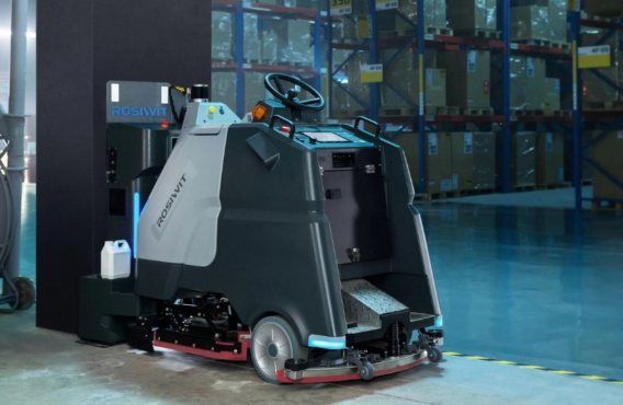 Titan 810