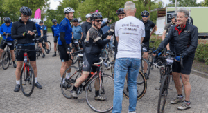 Fietsers net klaar met fietsen